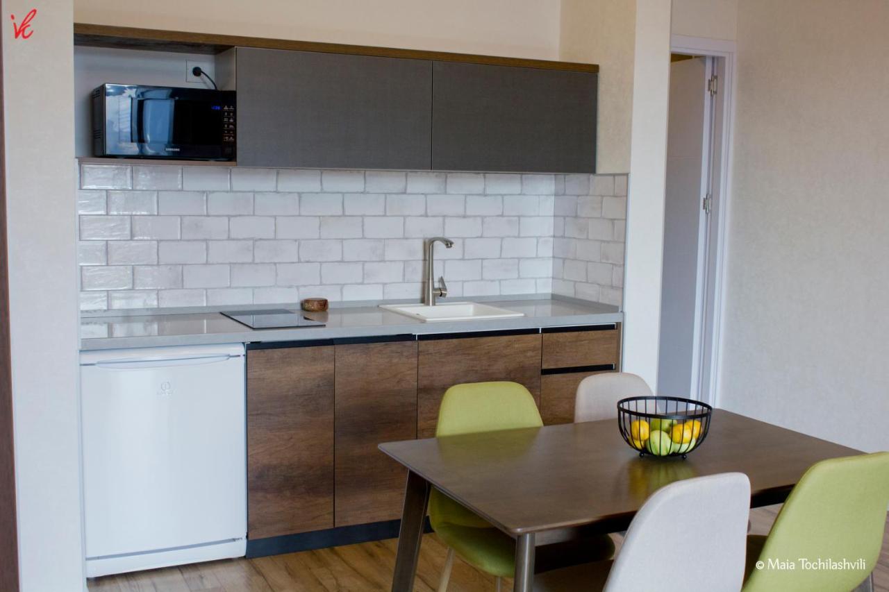 Aura Sameba, Luxury Apartment Tbilisi ภายนอก รูปภาพ
