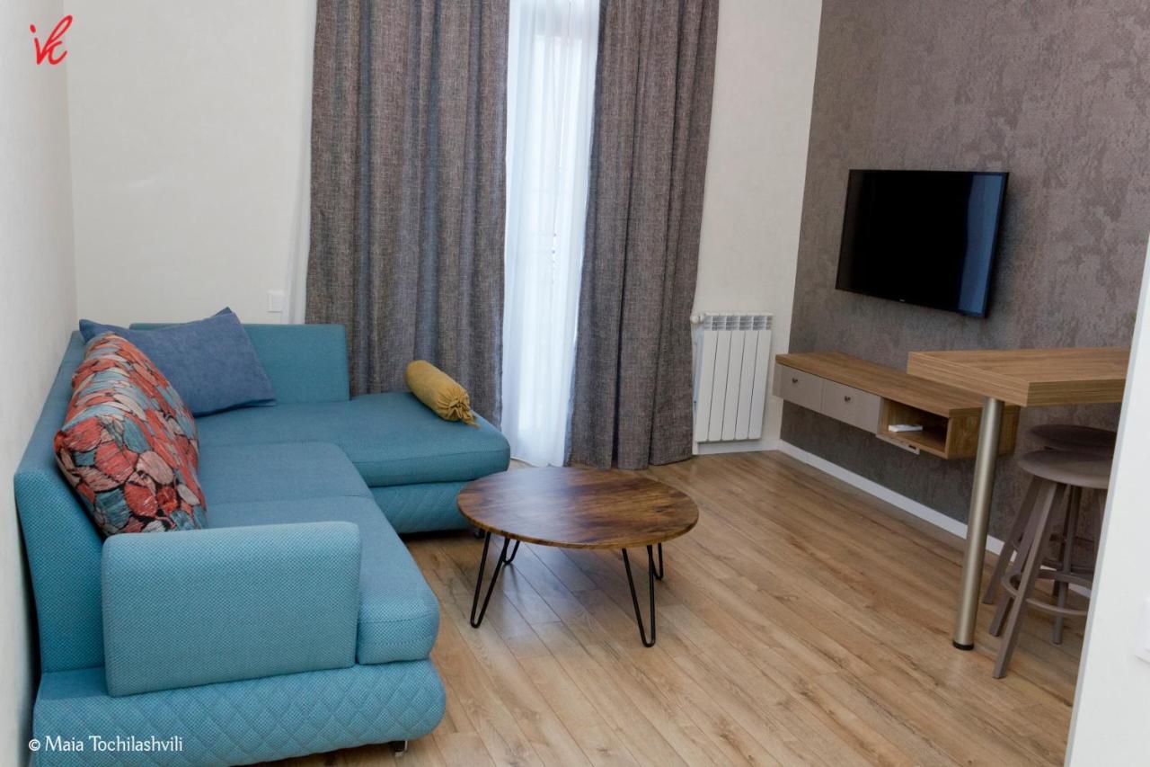 Aura Sameba, Luxury Apartment Tbilisi ภายนอก รูปภาพ